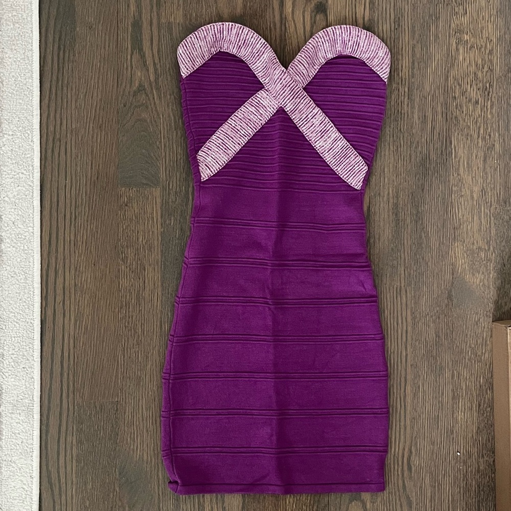 Strapless Purple Bodycon Dress with Contrasting Trim